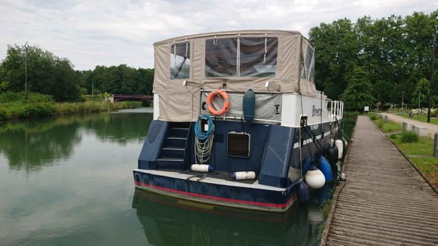4-VEDETTE-HOLLANDAISE-HEMMES-KRUISER-1475-FLUVIAL-HABITABLE-OCCASION-A-VENDRE-WWW.VIKING-NAUTIK.COM_.jpg
