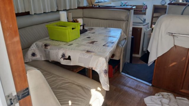 4-VEDETTE-RIVIERA-33-FLY-A-VENDRE-OCCASION-FRANCE-WWW.VIKING-NAUTIK.COM_.jpg