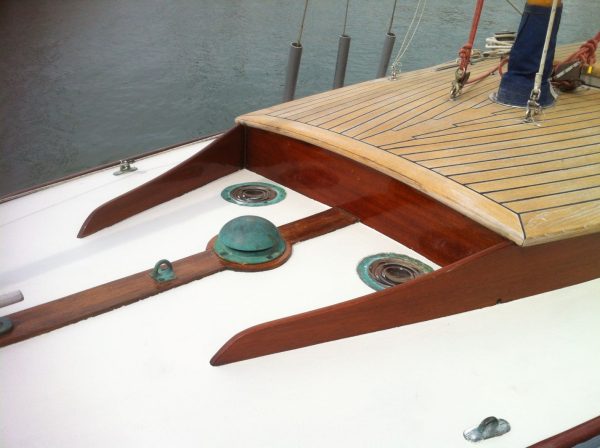 4-VOILIER-HERRESCHOFF-ISLANDER-A-VENDRE-VIKING-NAUTIK.jpg