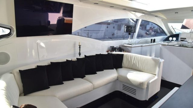 4-YACHT-MANGUSTA-72-A-VENDRE-OCCASION-FRANCE-WWW.VIKING-NAUTIK.COM_-1.jpg