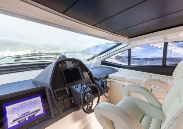 4-YACHT-PERSHING-62-A-VENDRE-OCCASION-FRANCE-WWW.VIKING-NAUTIK.COM_.jpg