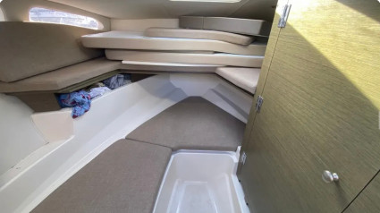 5-BATEAU-DAY-CRUISER-BAYLINER-VR6-CUDDY-A-VENDRE-OCCASION-FRANCE-WWW.VIKING-NAUTIK.COM_.jpg