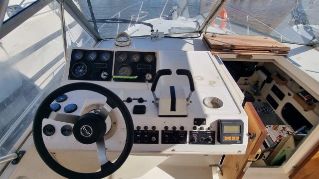 5-BATEAU-GUY-COUACH-800-A-VENDRE-WWW.VIKING-NAUTIK.COM_.jpg