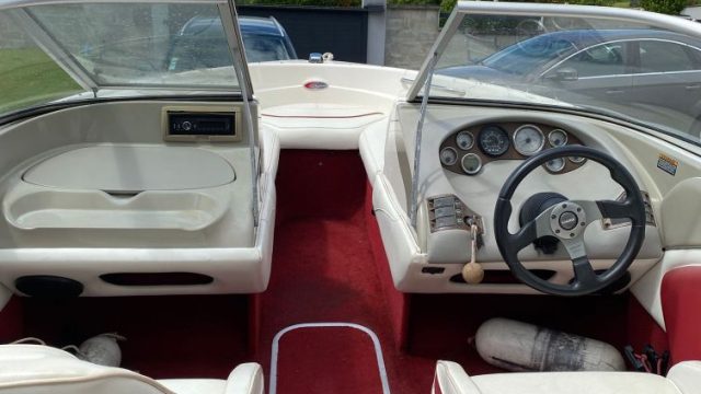 5-BATEAU-OPEN-BAYLINER-1850-CAPRI-SS-BOWRIDER-A-VENDRE-OCCASION-FRANCE-WWW.VIKING-NAUTIK.COM_.jpg