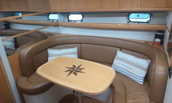 5-VEDETTE-AIRON-MARINE-388-A-VENDRE-OCCASION-FRANCE-WWW.VIKING-NAUTIK.COM_.jpg