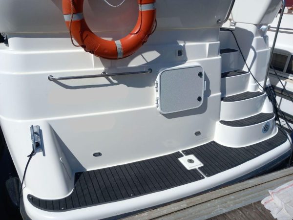 5-VEDETTE-HAINES-MARINE-34-BATEAU-HABITABLE-FLUVIAL-OCCASION-A-VENDRE-FRANCE-WWW.VIKING-NAUTIK.COM_.jpg