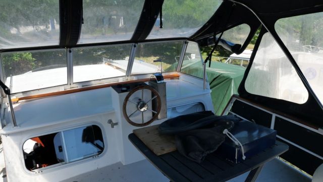 5-VEDETTE-HOLLANDAISE-BATEAU-FLUVIAL-HABITABLE-OCCASION-A-VENDRE-FRANCE-WWW.VIKING-NAUTIK.COM_.jpg