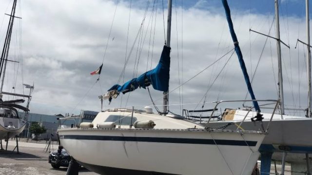 5-VOILIER-JOUET-600-BATEAU-OCCASION-A-VENDRE-EN-FRANCE-WWW.VIKING-NAUTIK.COM_.jpg