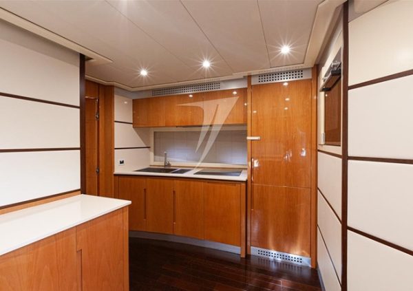 5-YACHT-PERSHING-62-A-VENDRE-OCCASION-FRANCE-WWW.VIKING-NAUTIK.COM_.jpg