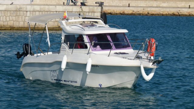 BATEAU-DANS-PORT-VINAROS-022-scaled-1.jpg