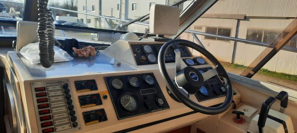 poste-de-pilotage-1.jpg