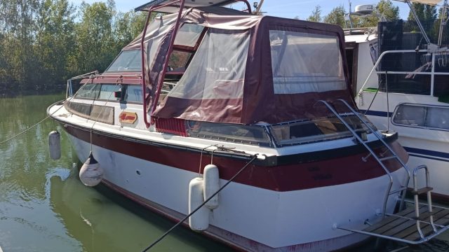 1-bateau-vedette-fjord-26-cruiser-habitable-a-vendre-occasion-france-www-viking-nautik-com-1