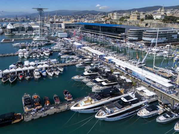 m31848_65th-International-Boat-Show-Genoa_34
